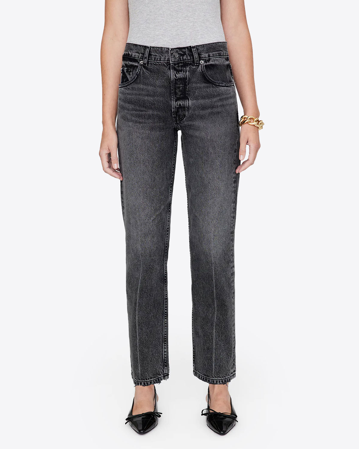 Jean Kate Anine Bing en coton gris. Vue porté face. 